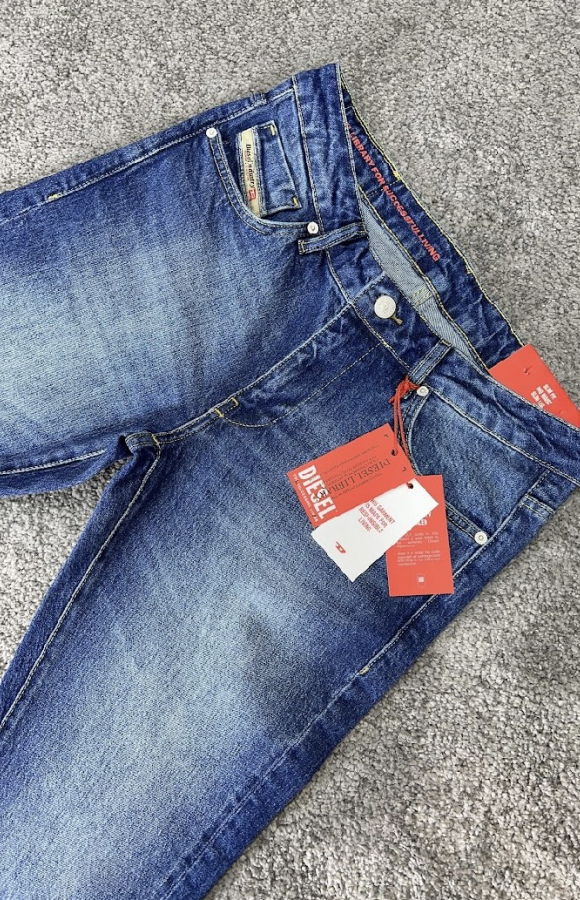 Джинсы DIESEL (SLIM FIT)01