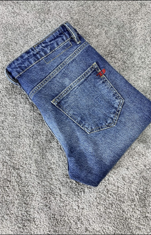 Джинсы DIESEL (SLIM FIT)01